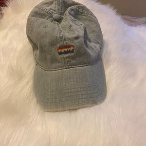 Light denim Levi cap